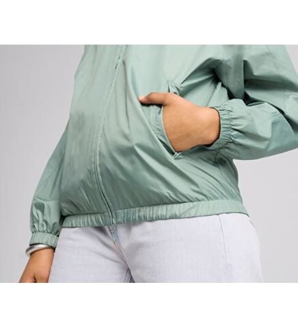 PUMA ESS Relaxed Windbreaker KADIN RUZGARLIK 68513430